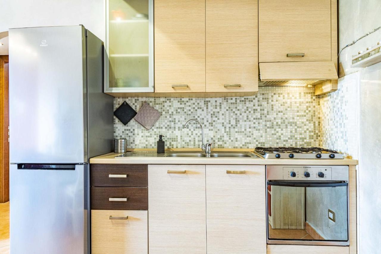 Relax Apartment Ладисполи Экстерьер фото